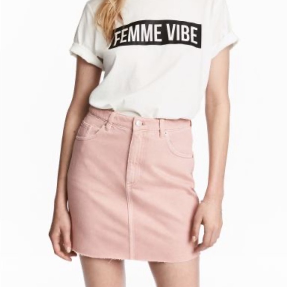 NWT H&M Light Pink Denim Skirt - Picture 1 of 7